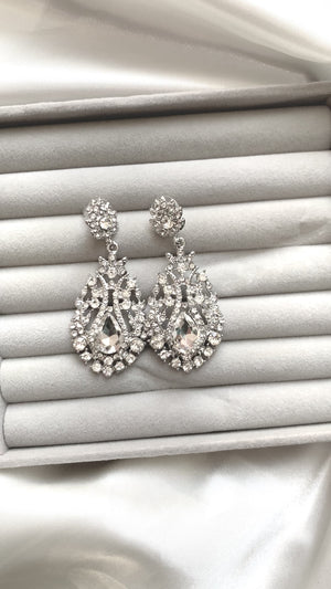 PAT EARRINGS