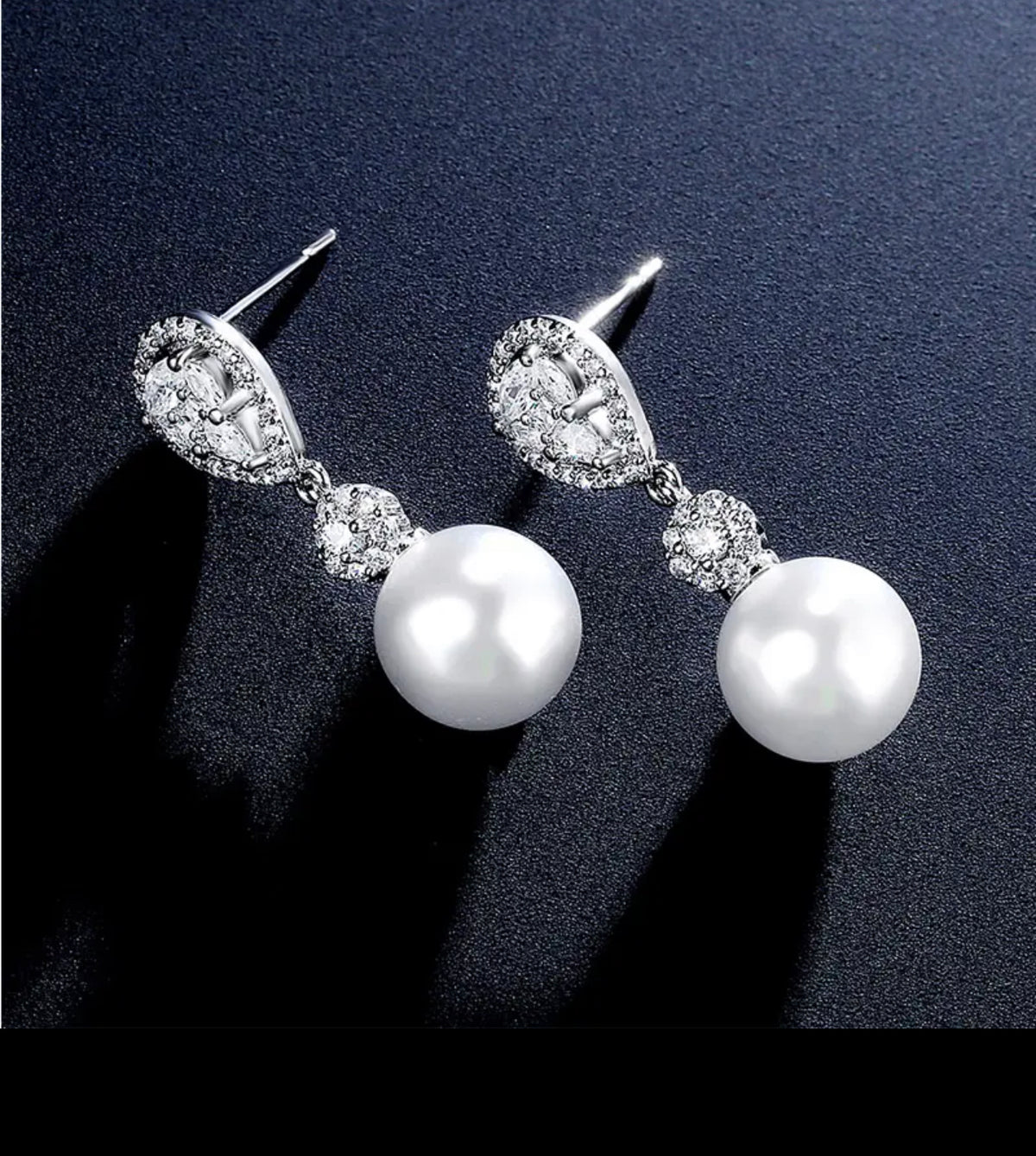 ISLA CRYSTAL PEARL DROP EARRINGS