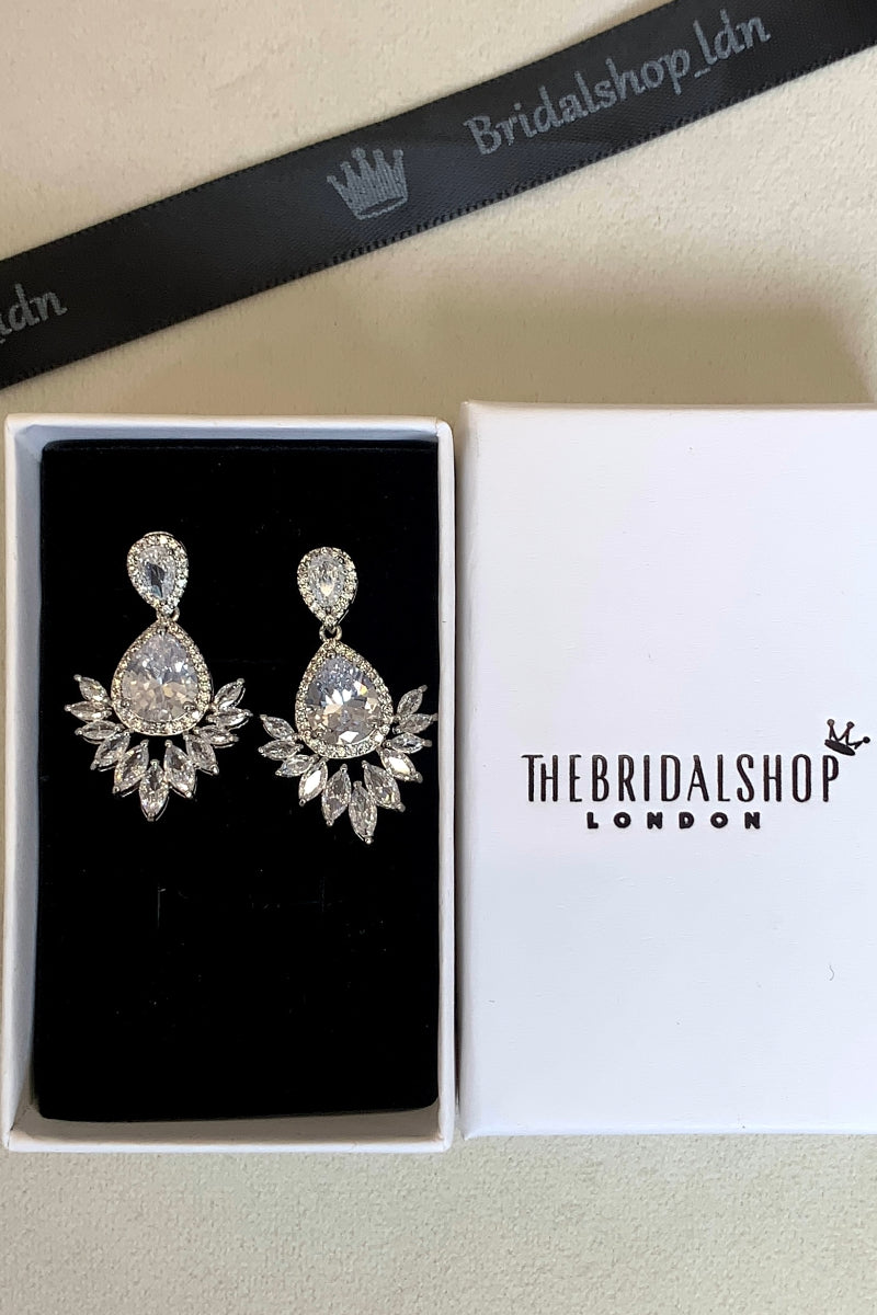 OLIVIA CHANDELIER DROP EARRINGS