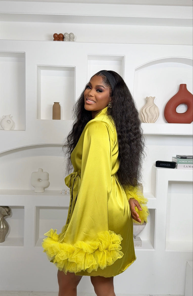 AMIE PREMIUM SATIN ROBE MUSTARD