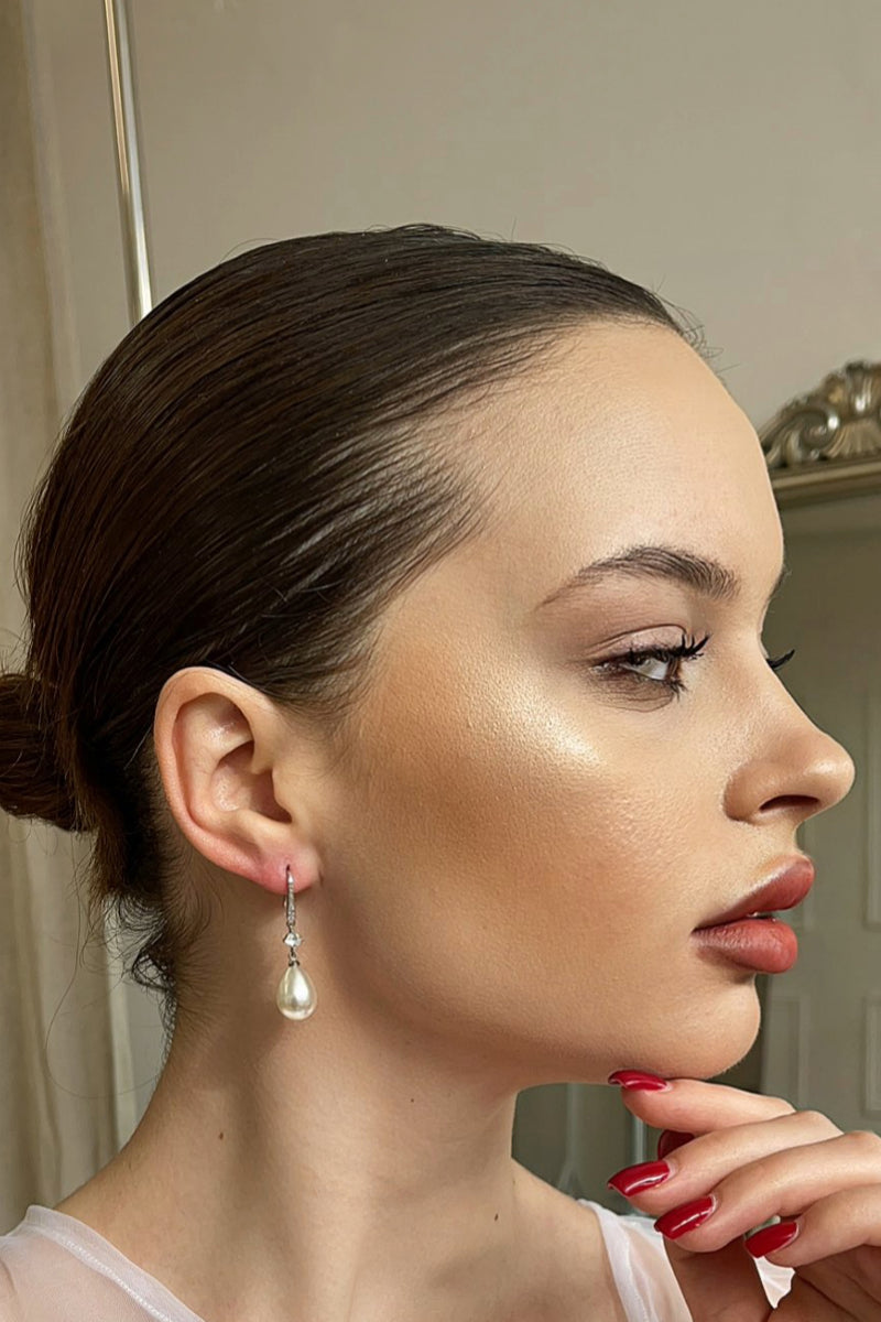AVE CRYSTAL PEARL DROP EARRINGS